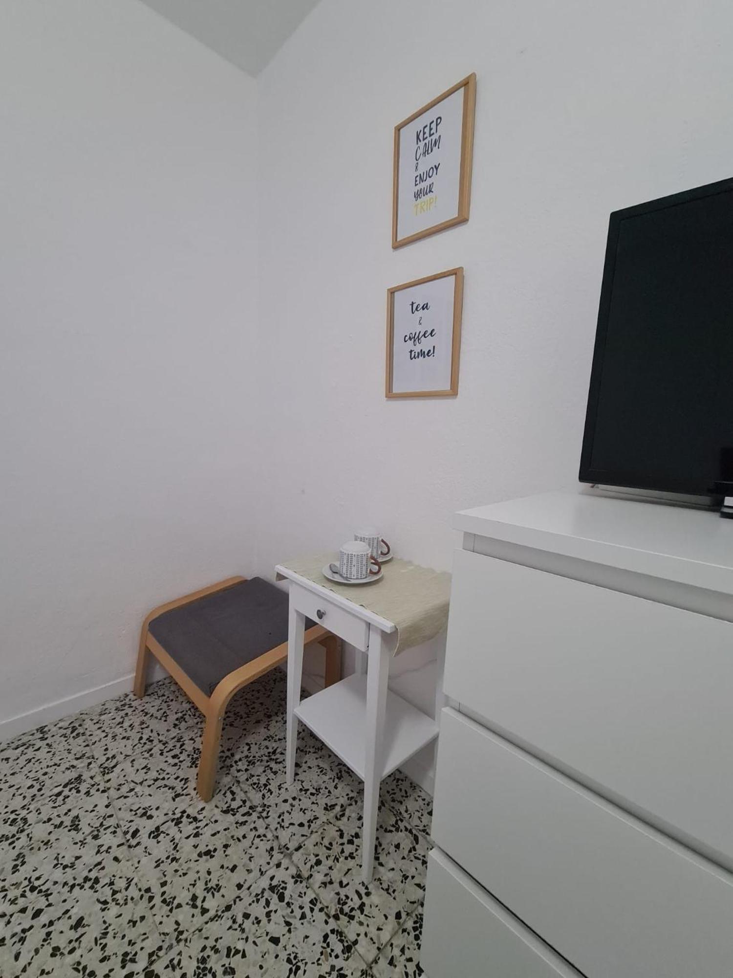 Eeb Private Room Habitacion Privada En Piso Compartido サン・クリストバル・デ・ラ・ラグーナ エクステリア 写真